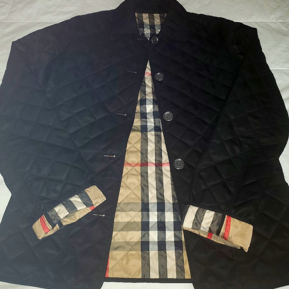 Girls burberry  Quilted Jacket "like New"